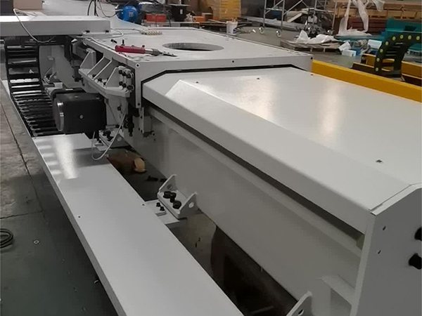 全封閉機器人行走軌道